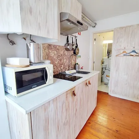Alfama Sunshine Apartment Lisbon